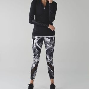Like New Lululemon Inspire Tight II - Size 8